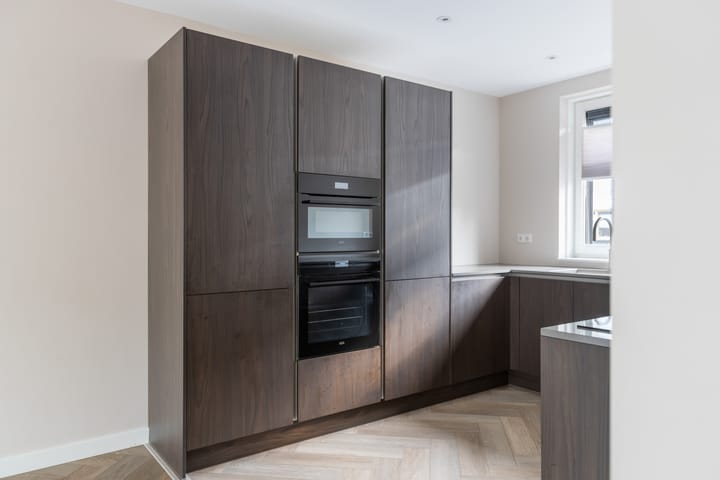 Foto 18 van Pieter de Hoochstraat 10