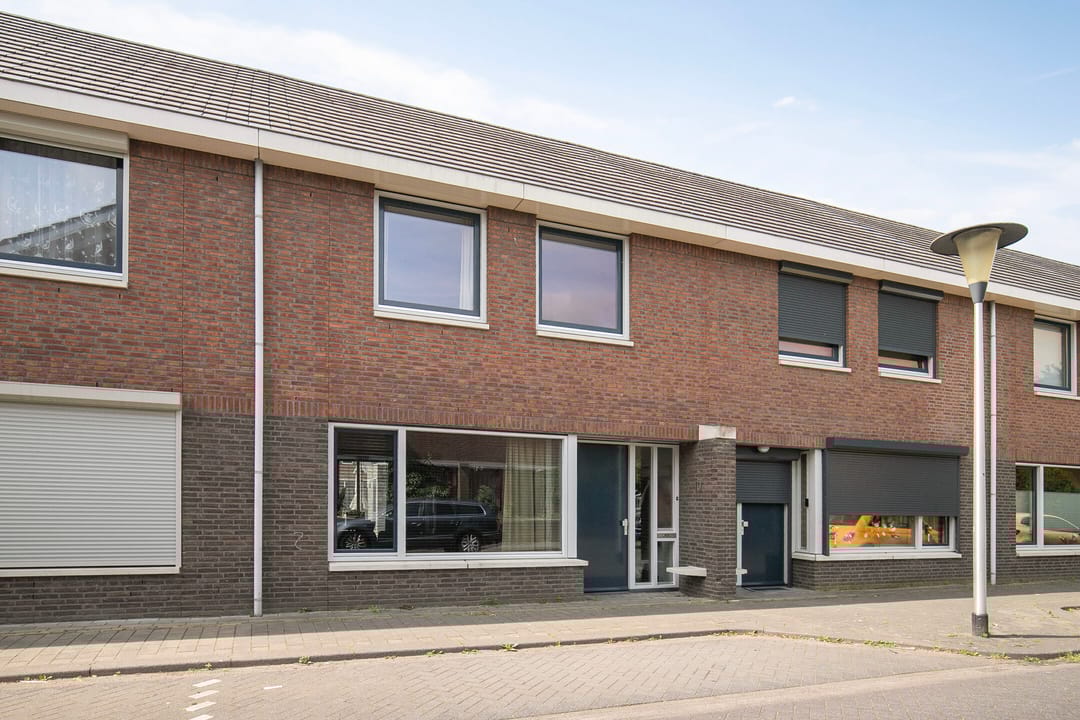 Foto 1 van Molstraat 10