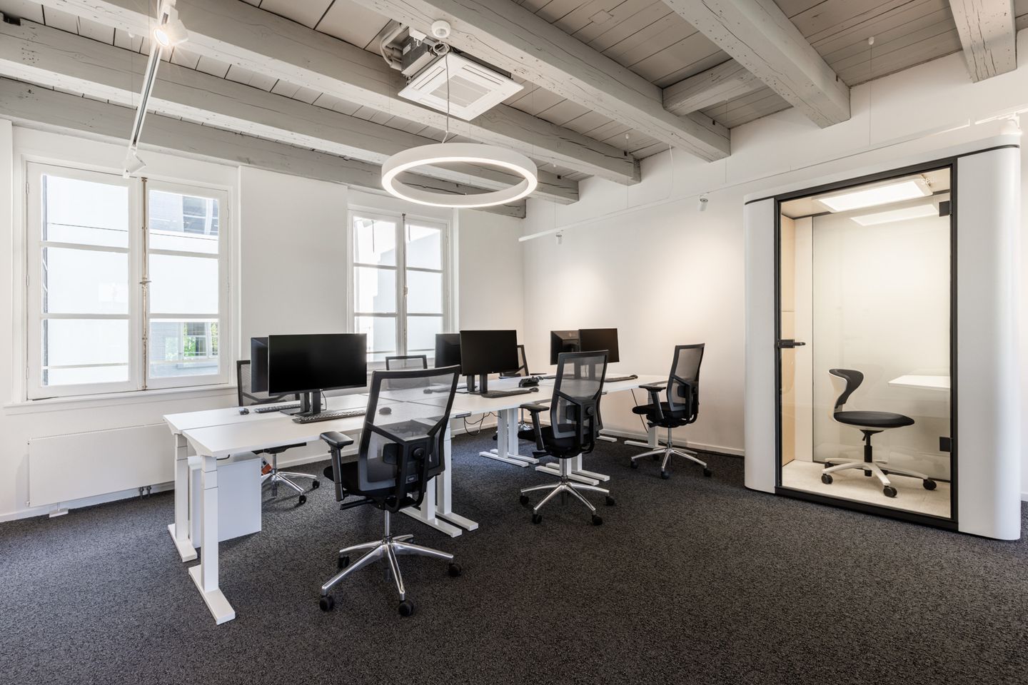 View photo 3 of Keizersgracht 572
