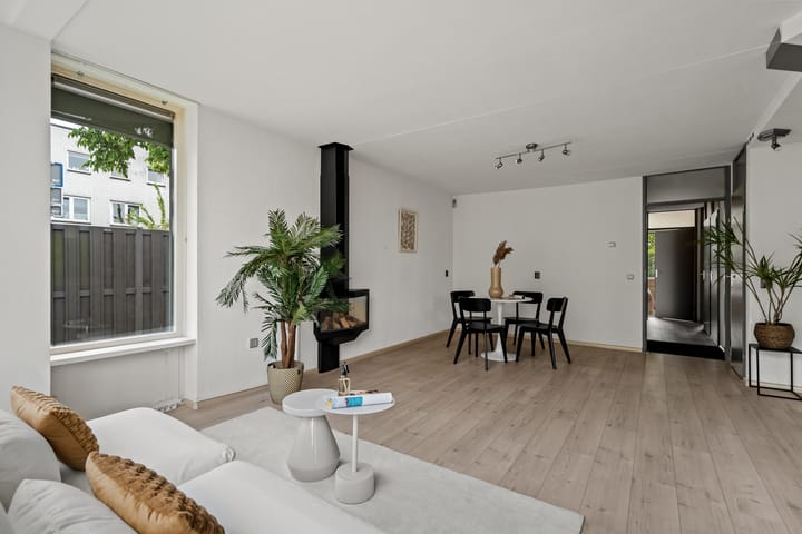 Photo 19 of Pedro Luis Briónstraat 18