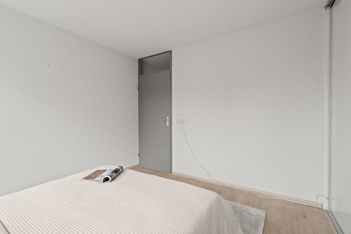 Photo 21 of Pedro Luis Briónstraat 18