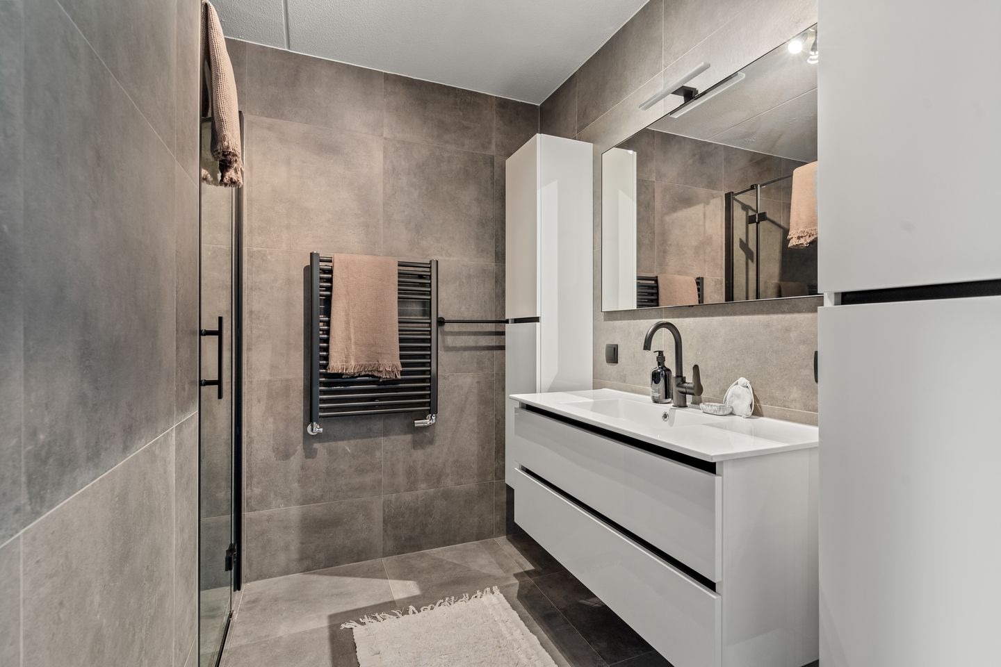 Foto 25 van Pedro Luis Briónstraat 18