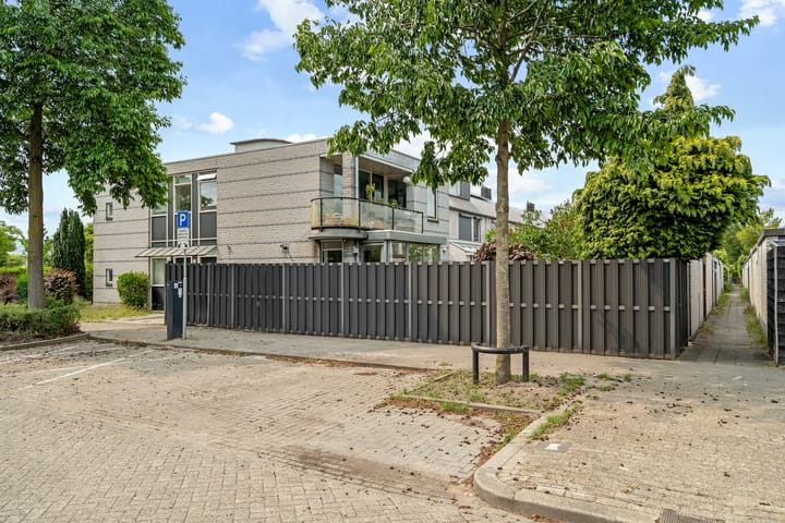 Photo 38 of Pedro Luis Briónstraat 18