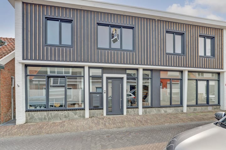 Photo 4 of Hoofdstraat 6-B