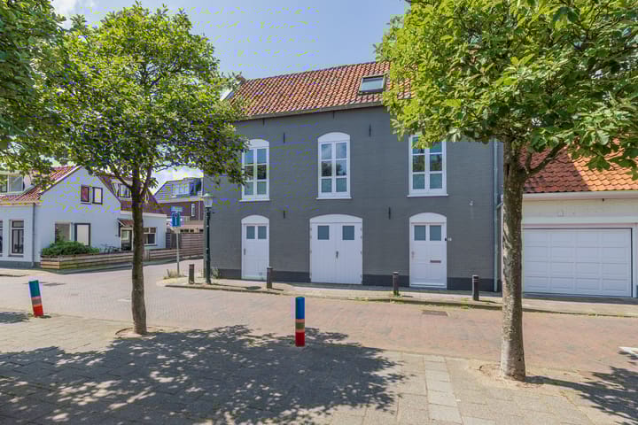 Bronckhorststraat 17
