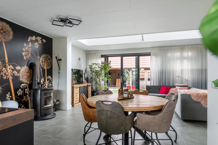 Foto 9 van Tweede Parallelweg 8-D