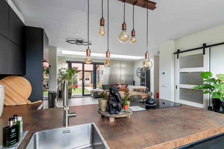 Foto 12 van Tweede Parallelweg 8-D