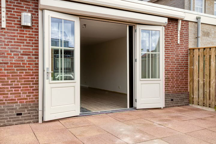 Foto 29 van Van Overveststraat 6