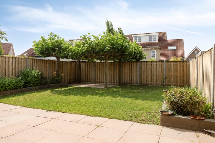 Foto 30 van Van Overveststraat 6