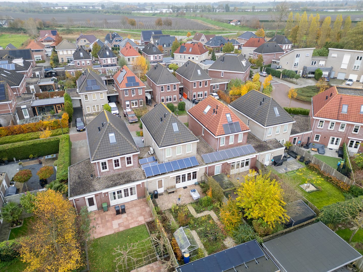 Foto 40 van Van Overveststraat 6