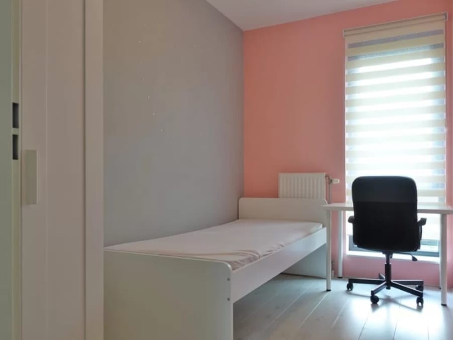 Photo 18 of Emile Hullebroeckstraat 29-C