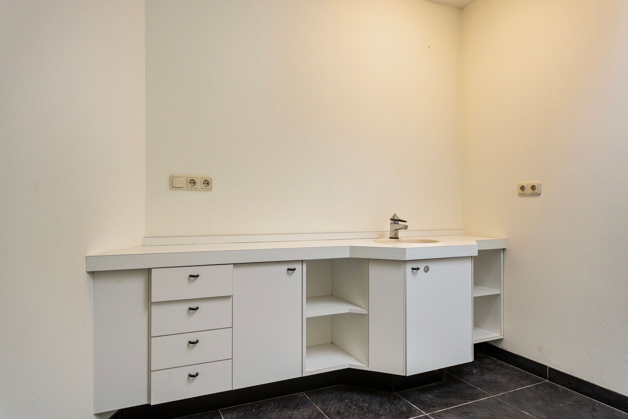 Photo 9 of Tilburgseweg 73