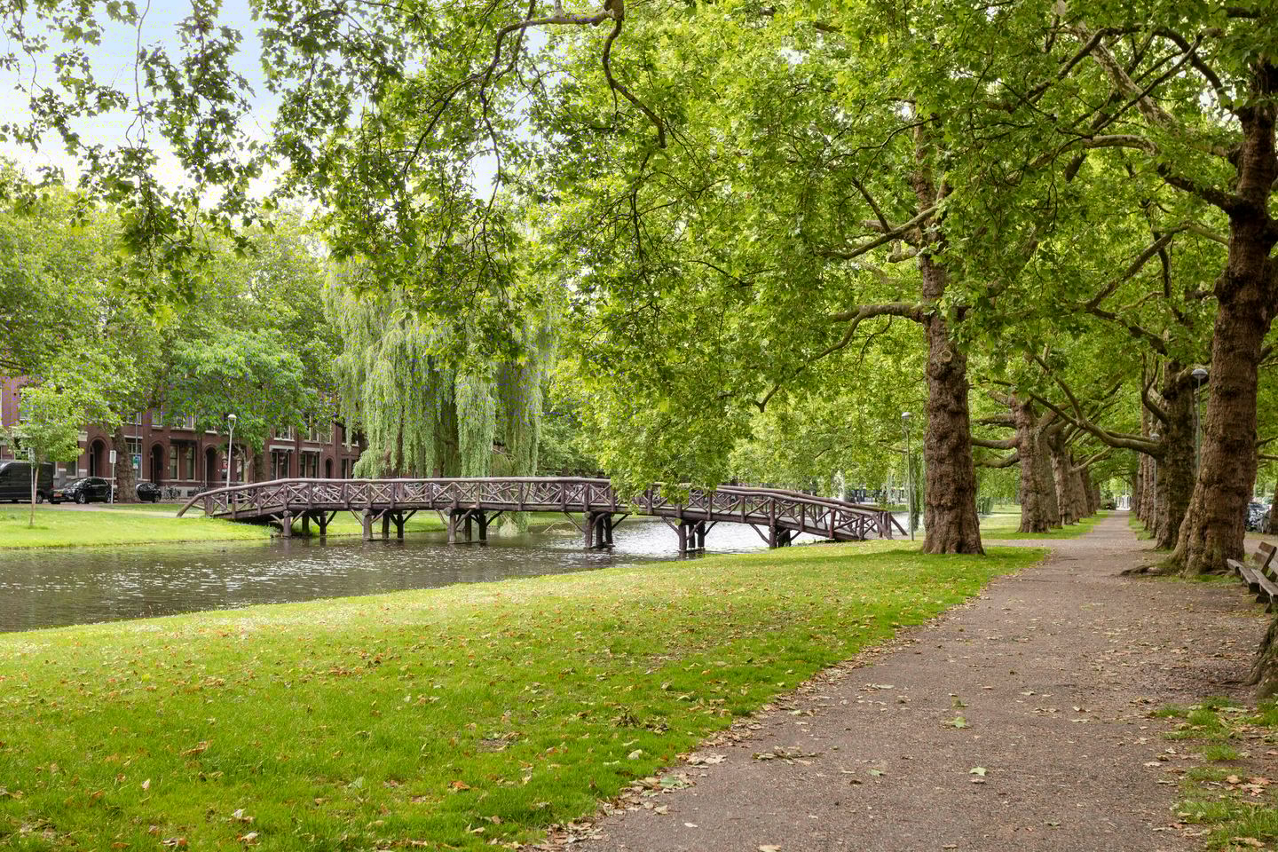 View photo 2 of Heemraadssingel 97