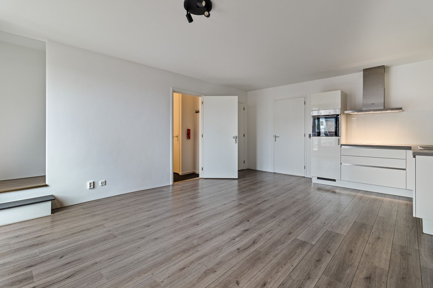 Foto 4 van Noord Buitensingel 17-B