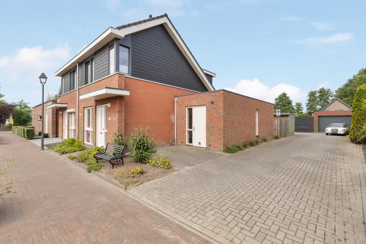 Photo 6 of Westerveenstraat 2-A