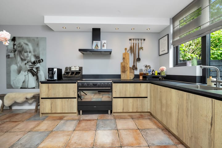 Foto 18 van Weegbree 130