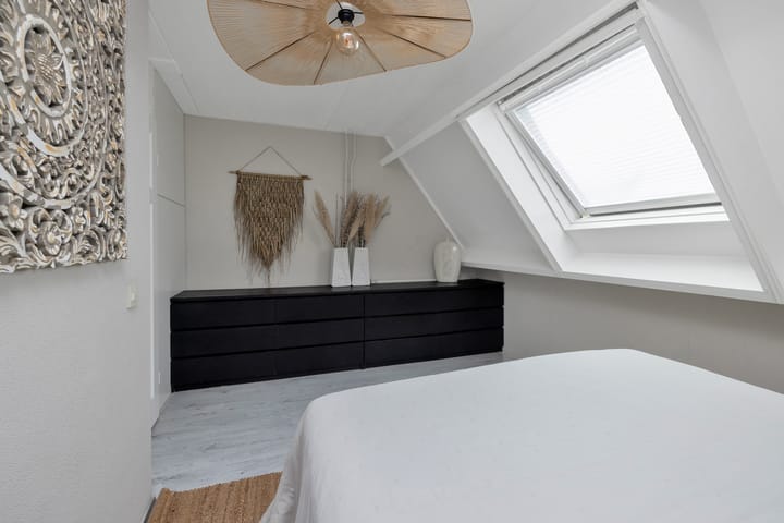 Foto 27 van Weegbree 130