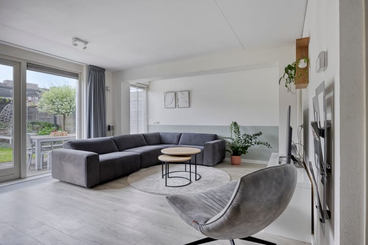 Foto 12 van Simon Vestdijkstraat 95