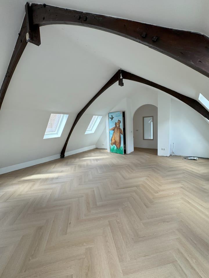 Kruisweg 1067-A, Hoofddorp