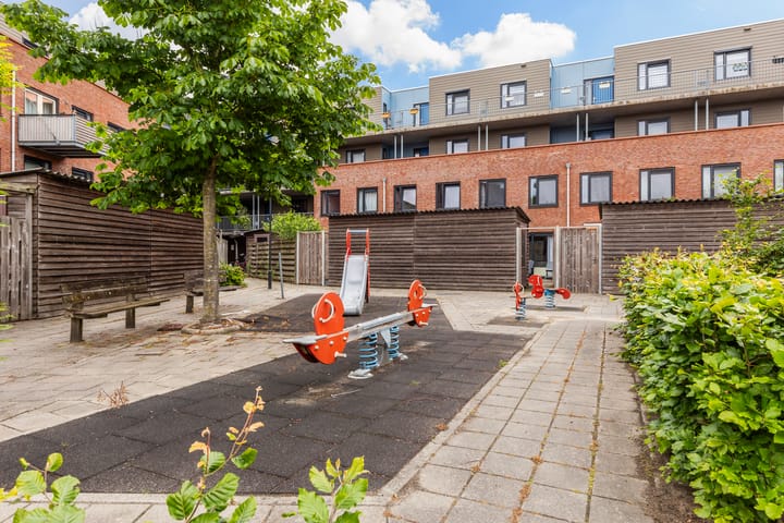 Foto 32 van Linie 631