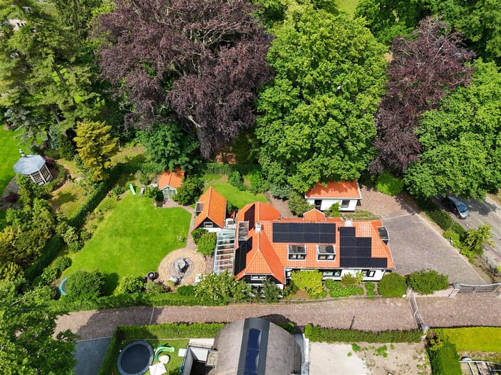 Foto 2 van Nieuw-Loosdrechtsedijk 10