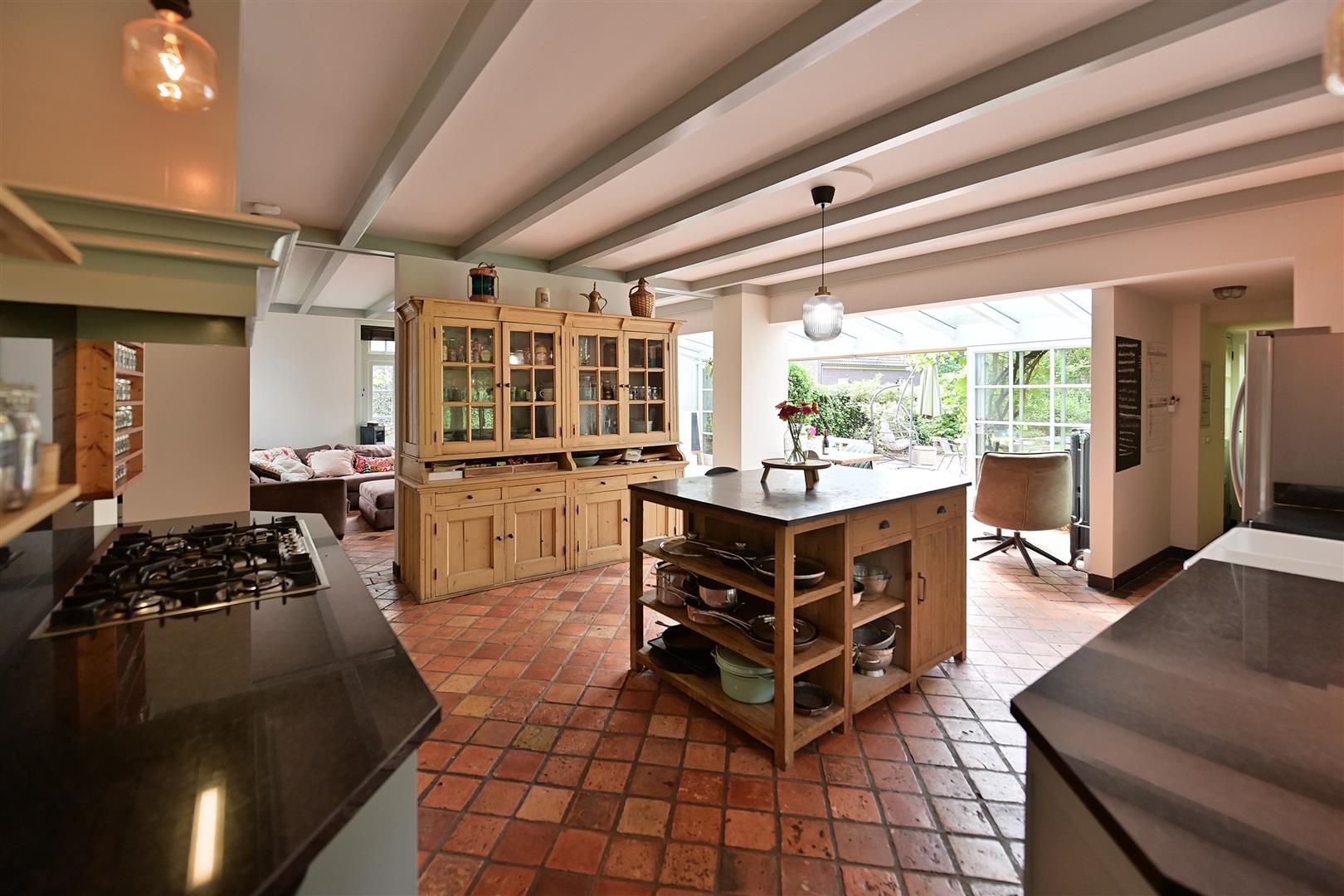 Foto 15 van Nieuw-Loosdrechtsedijk 10