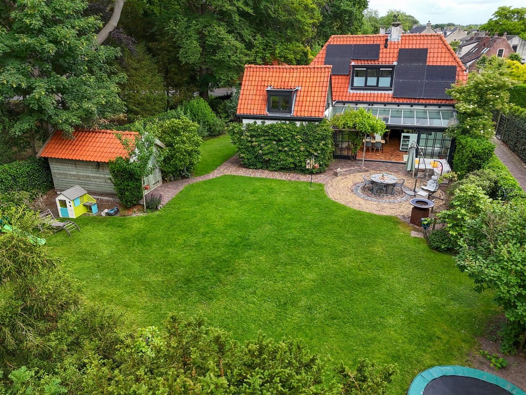 Foto 38 van Nieuw-Loosdrechtsedijk 10