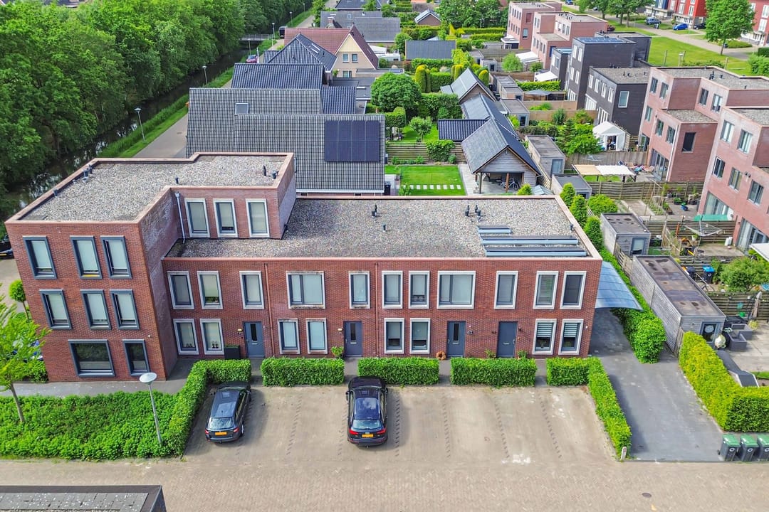 Foto 28 van Carneool 53