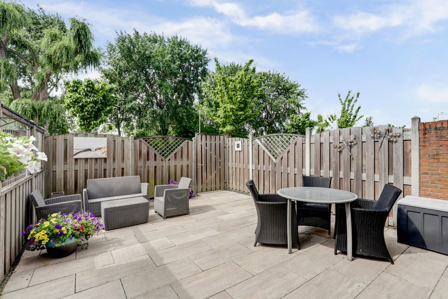 Photo 20 of Hugo van Voorneweg 72