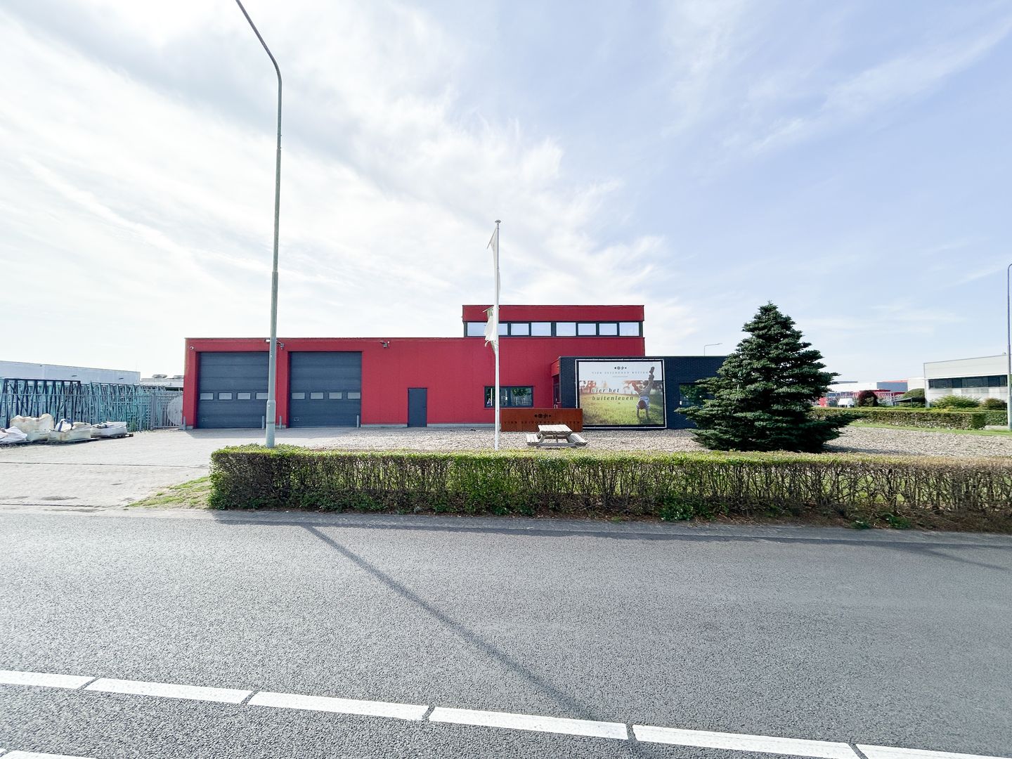 View photo 2 of Voltaweg 35-A