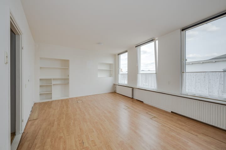 Photo 3 of Dorpsstraat 90-A