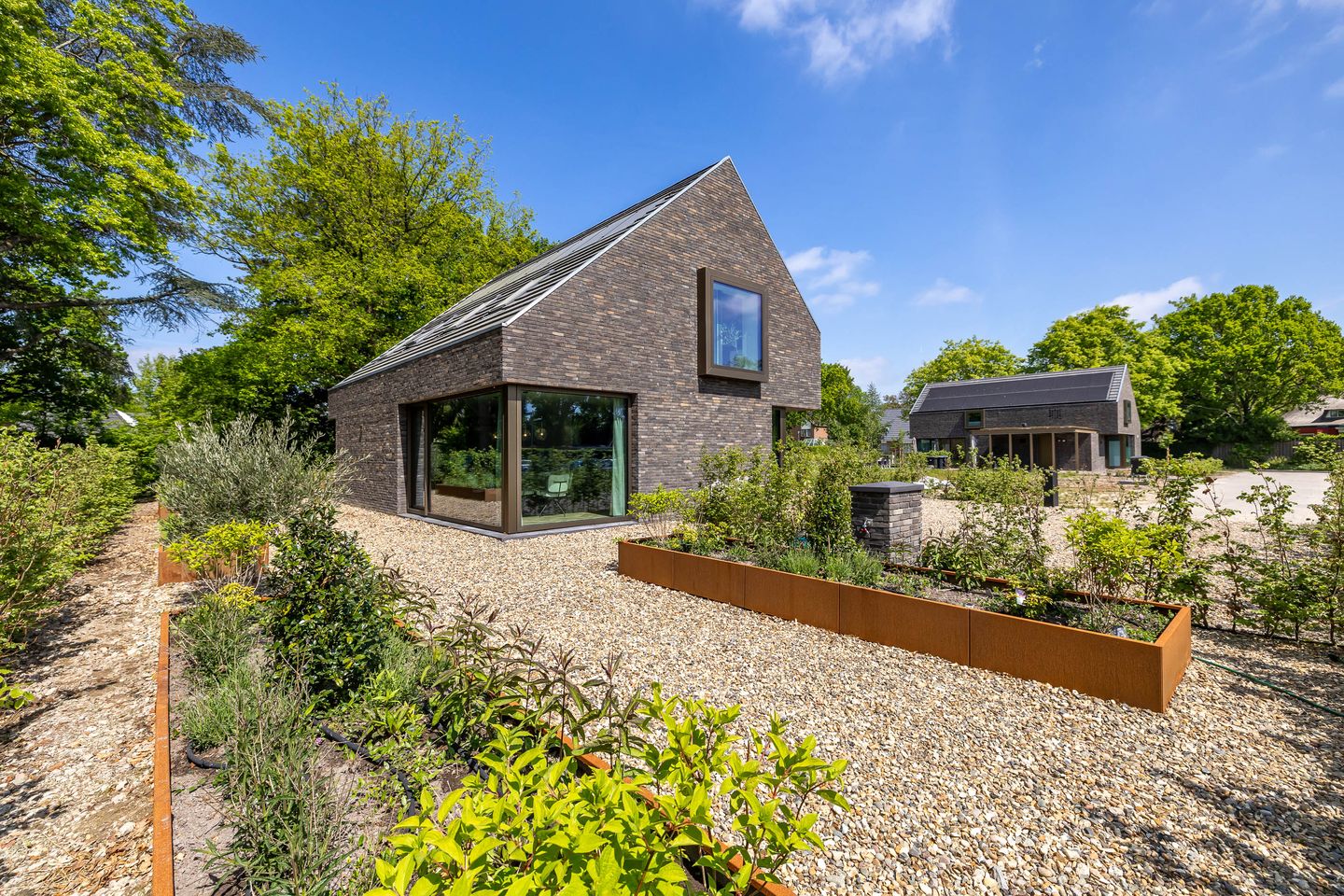 Foto 1 van Beatrixlaan 21