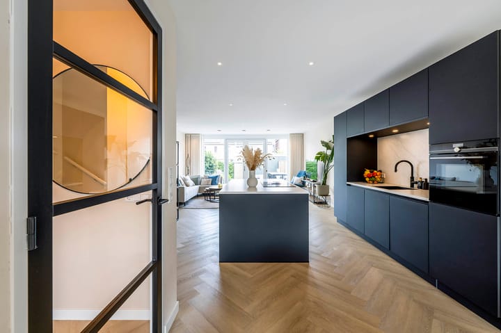 Foto 7 van Bloemendalerpoldersingel 98