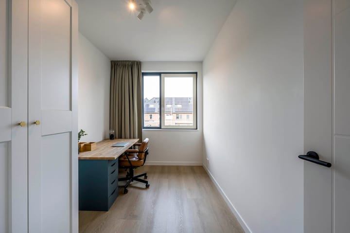 Foto 25 van Bloemendalerpoldersingel 98