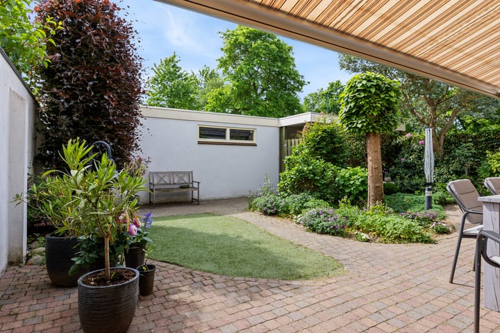 Foto 42 van Pastoor van Berkelstraat 82