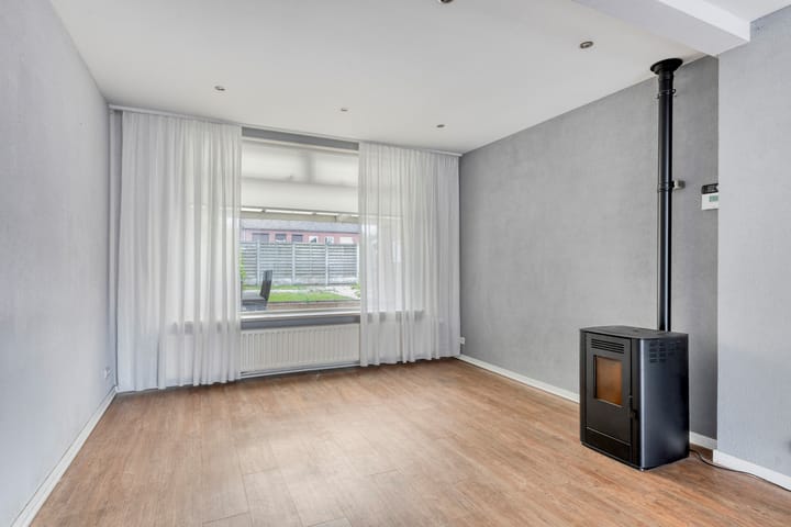 Foto 11 van Mignonstraat 3