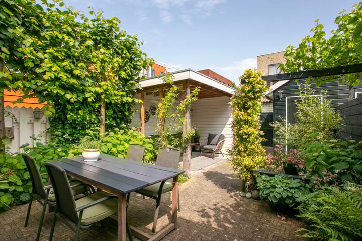 Foto 14 van Basaltoever 1