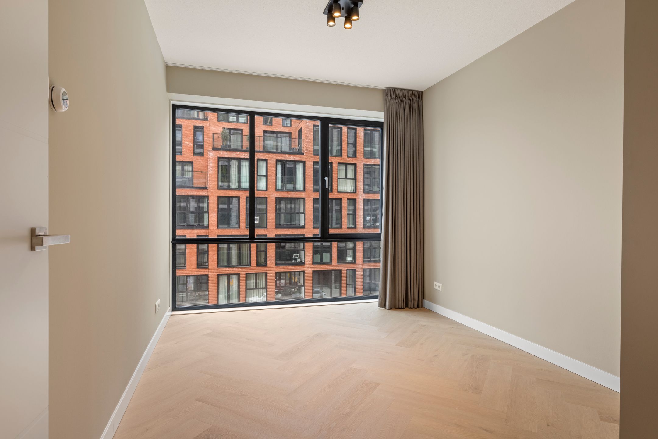 Foto 9 van Bridgemankade 104