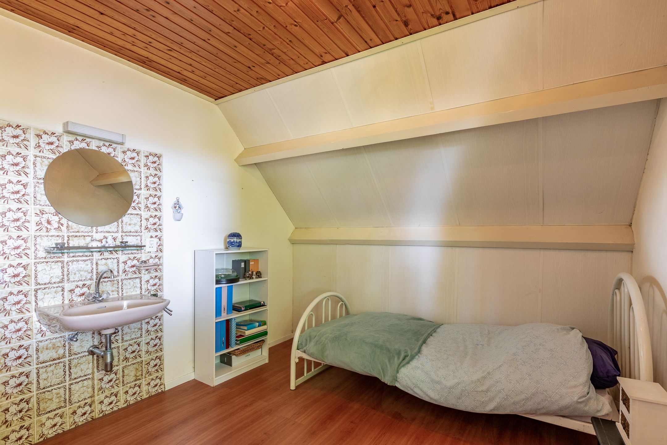 Foto 21 van Laarstraat 37