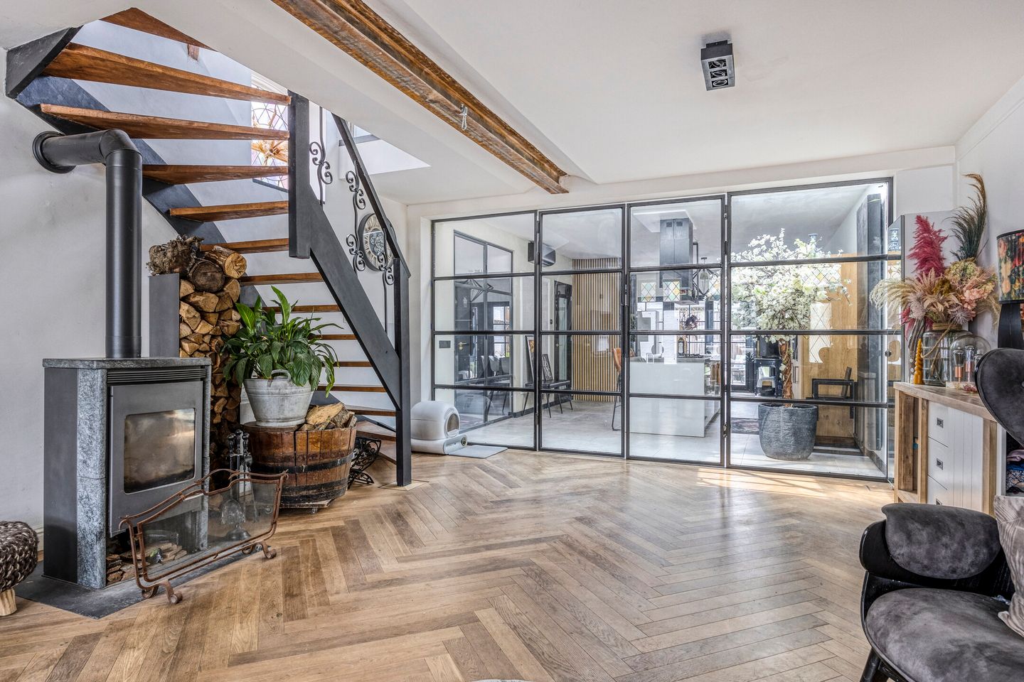 Foto 10 van Besoyensestraat 2