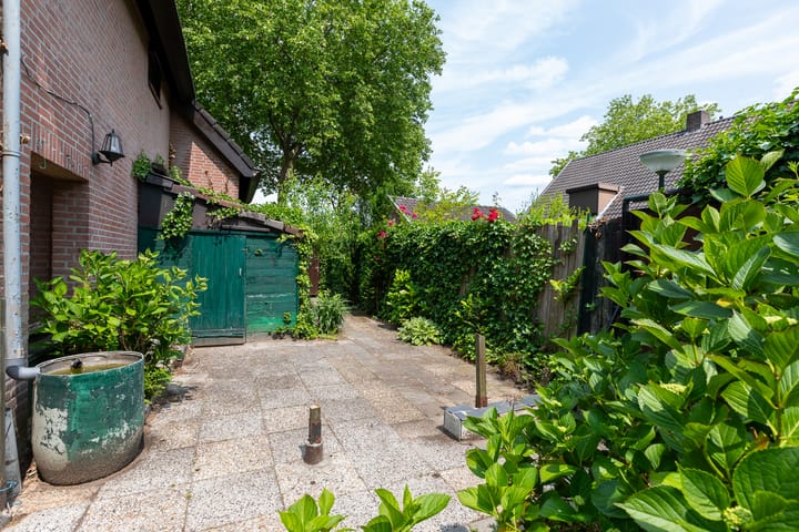 Foto 30 van Laarstraat 37