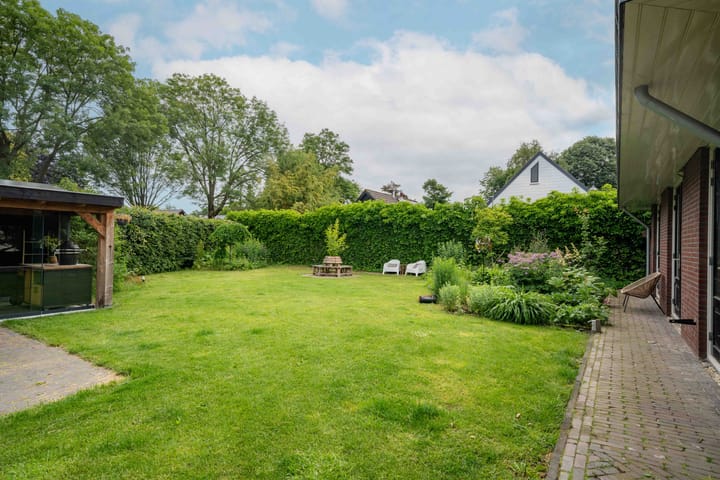 Foto 40 van Dorpsstraat 23