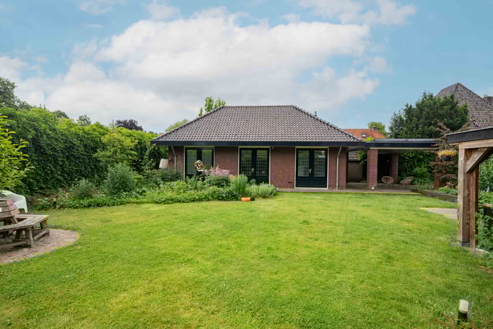 Foto 51 van Dorpsstraat 23