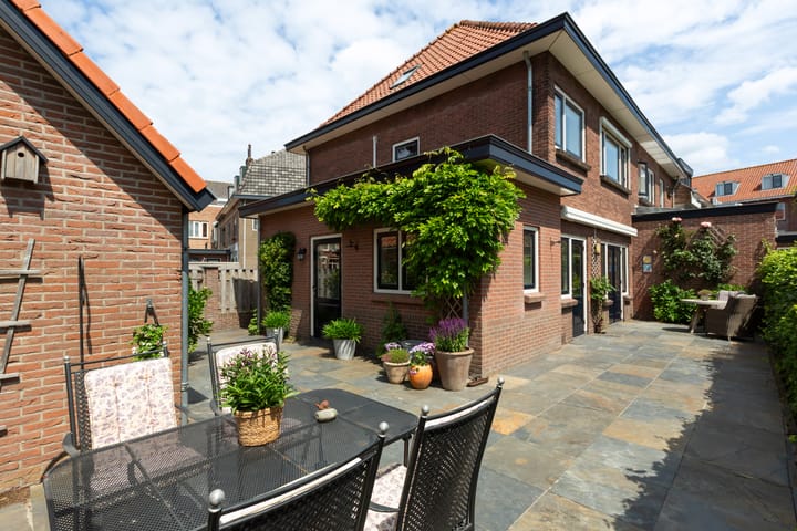 Photo 2 of Om 't Hof 4