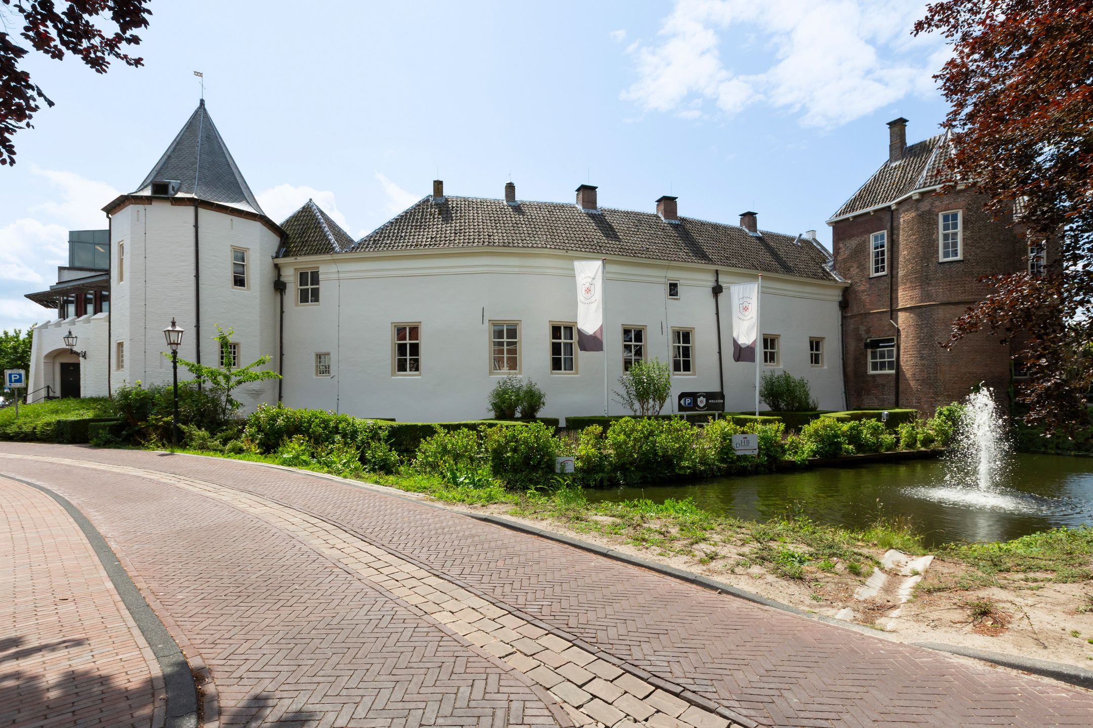 Photo 42 of Om 't Hof 4