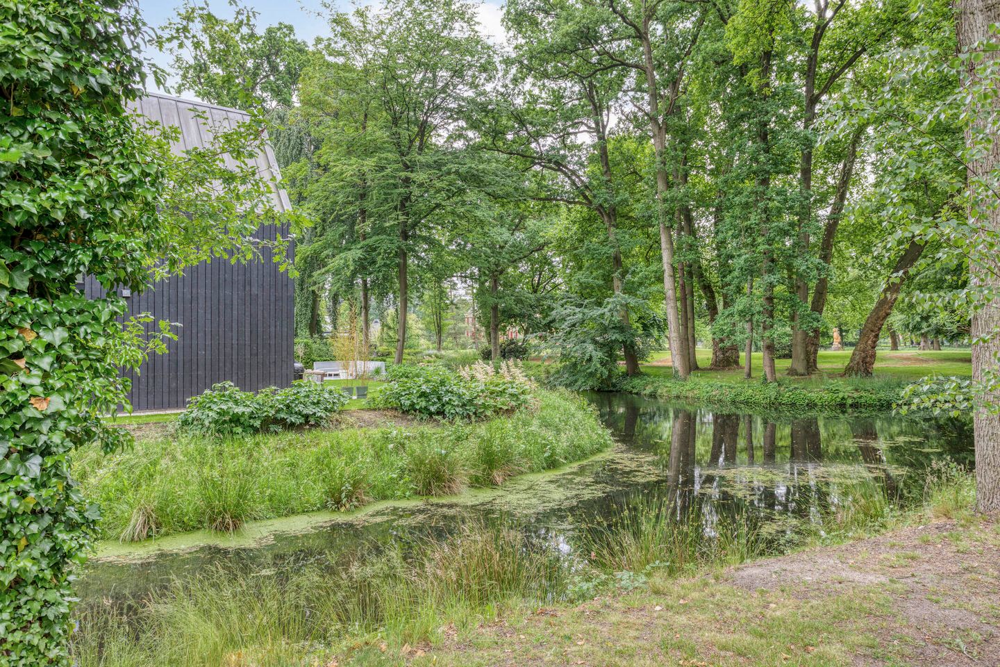 Foto 80 van Sweder van Kervenheimlaan 2