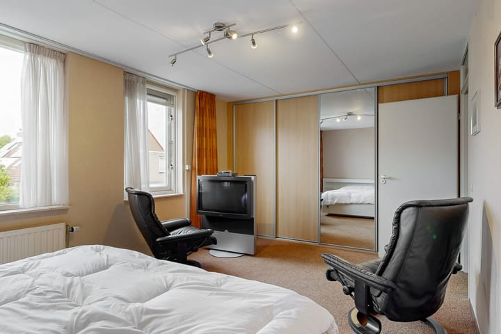 Foto 14 van Hooilaan 8