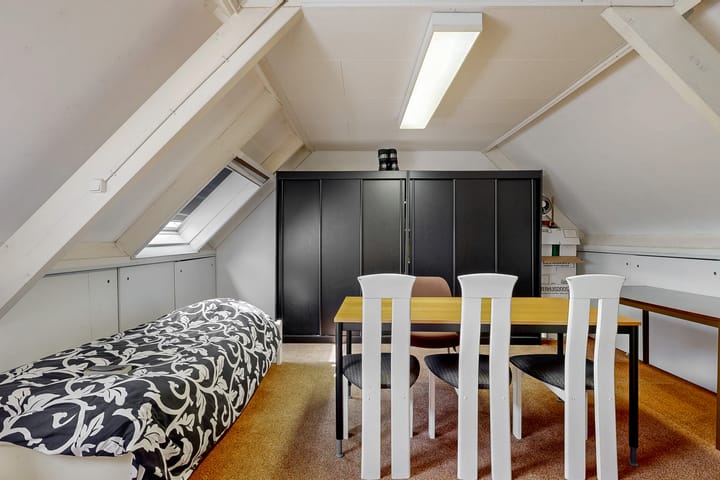 Foto 16 van Hooilaan 8