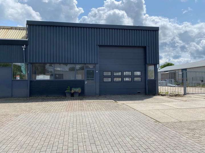 Betterwird 34, Dokkum