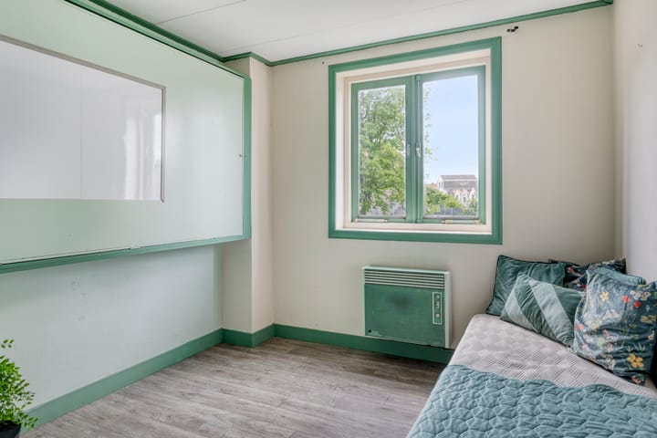 Foto 19 van Tweede Hieronymus van Alphenstraat 42